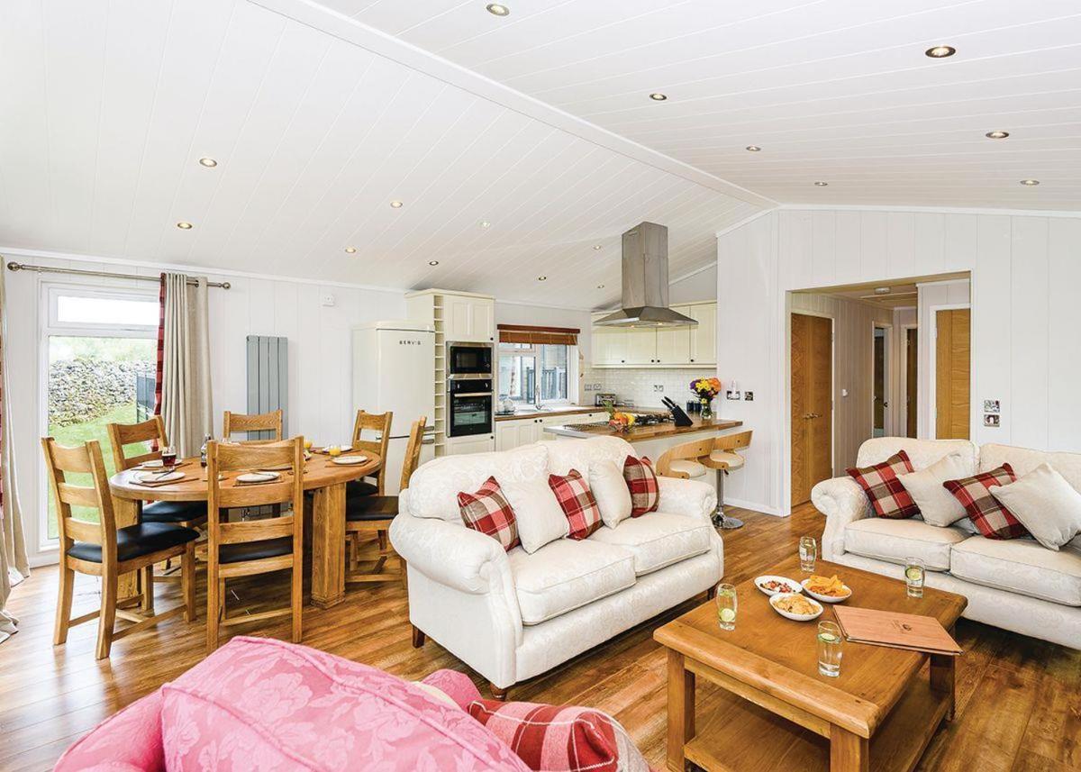 Thanet Well Lodges Ivegill Экстерьер фото